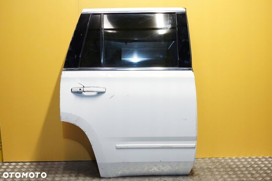 GM CHEVY YUKON ESCALADE TAHOE 2015 2020 Drzwi Tył Prawe Szyba Kompletne USA - 1