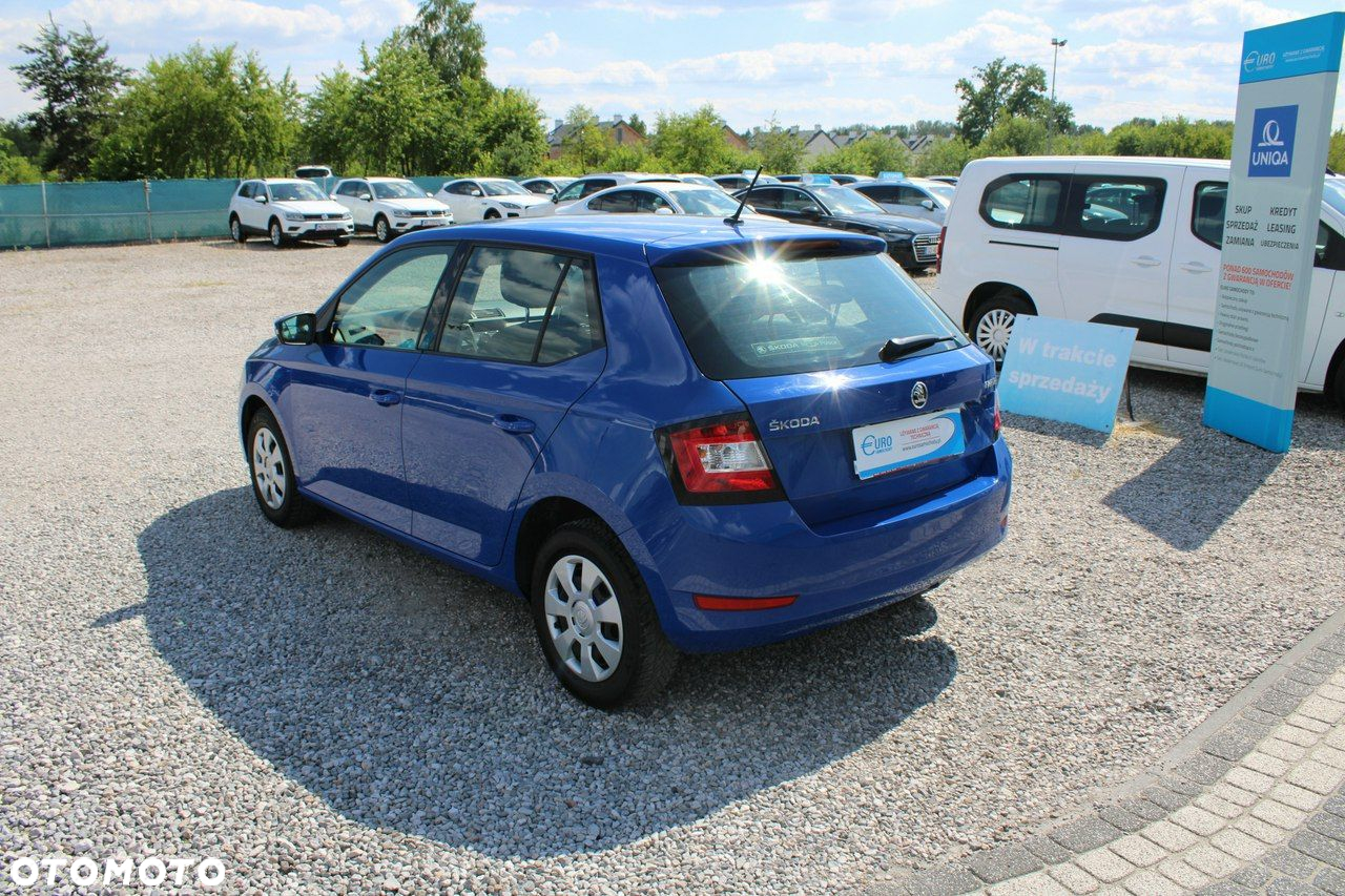Skoda Fabia - 6