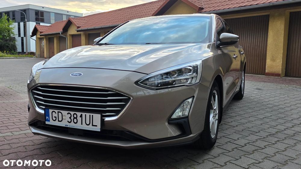 Ford Focus 1.0 EcoBoost Trend Edition Business - 1