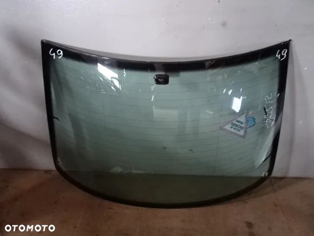 SZYBA TYŁ TYLNA AUDI A4 B5 SEDAN NR49 - 1