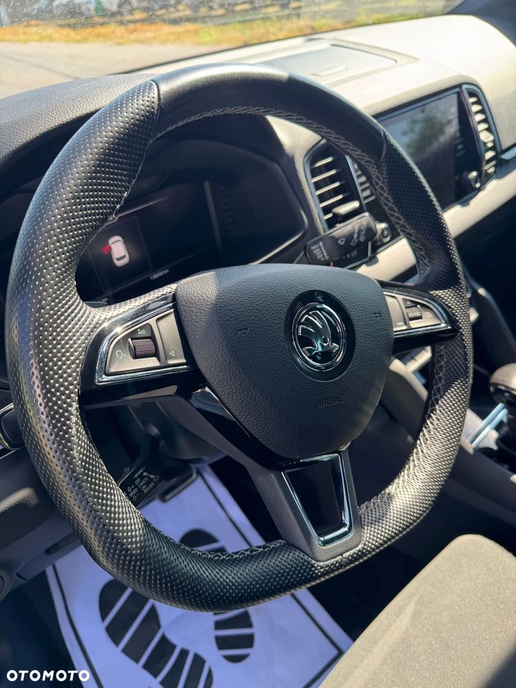 Skoda Karoq 2.0 TDI SCR 4x4 DSG Sportline - 9