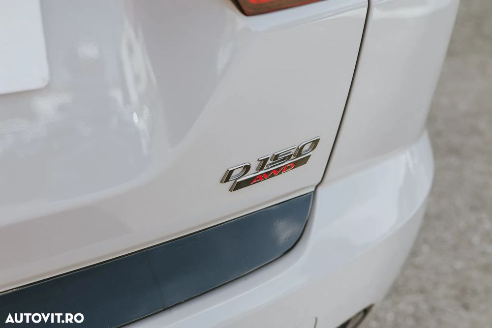 Jaguar E-Pace D180 AWD R-Dynamic SE - 14