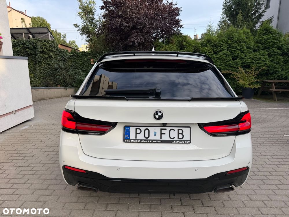BMW Seria 5 530d xDrive mHEV M Sport sport - 13