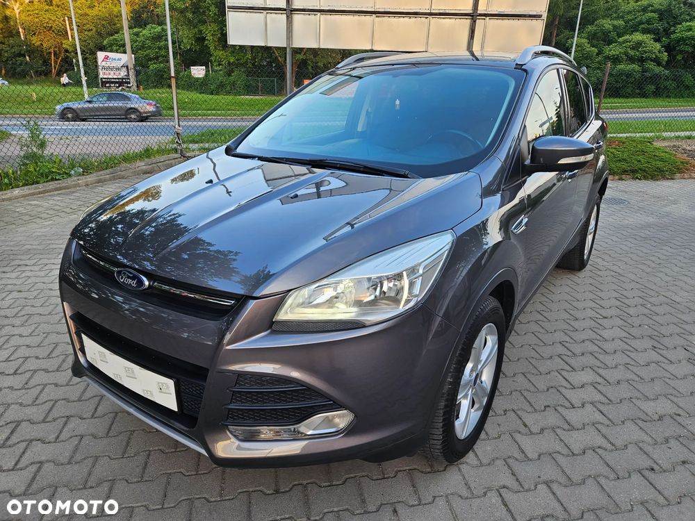 Ford Kuga - 2