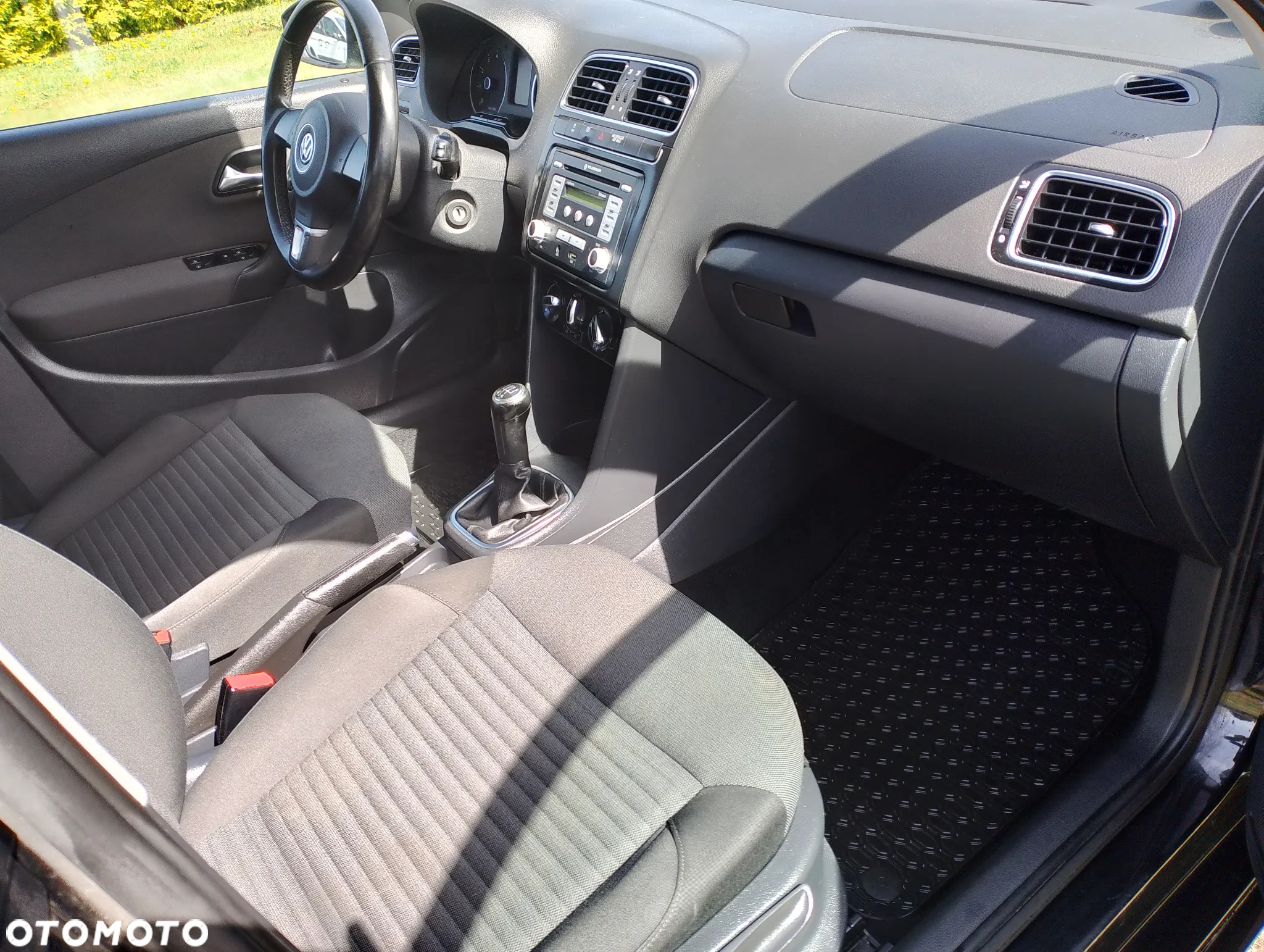 Volkswagen Polo 1.4 16V Highline - 9