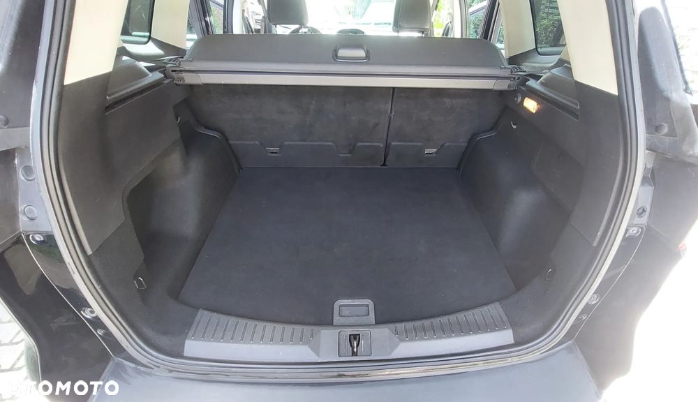 Ford Kuga 2.0 TDCi 4WD Titanium - 11