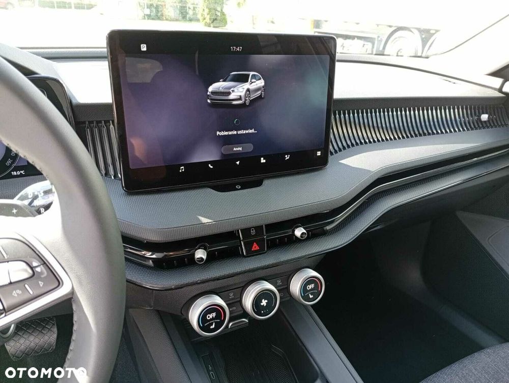 Skoda Superb 1.5 TSI mHEV Essence DSG - 13