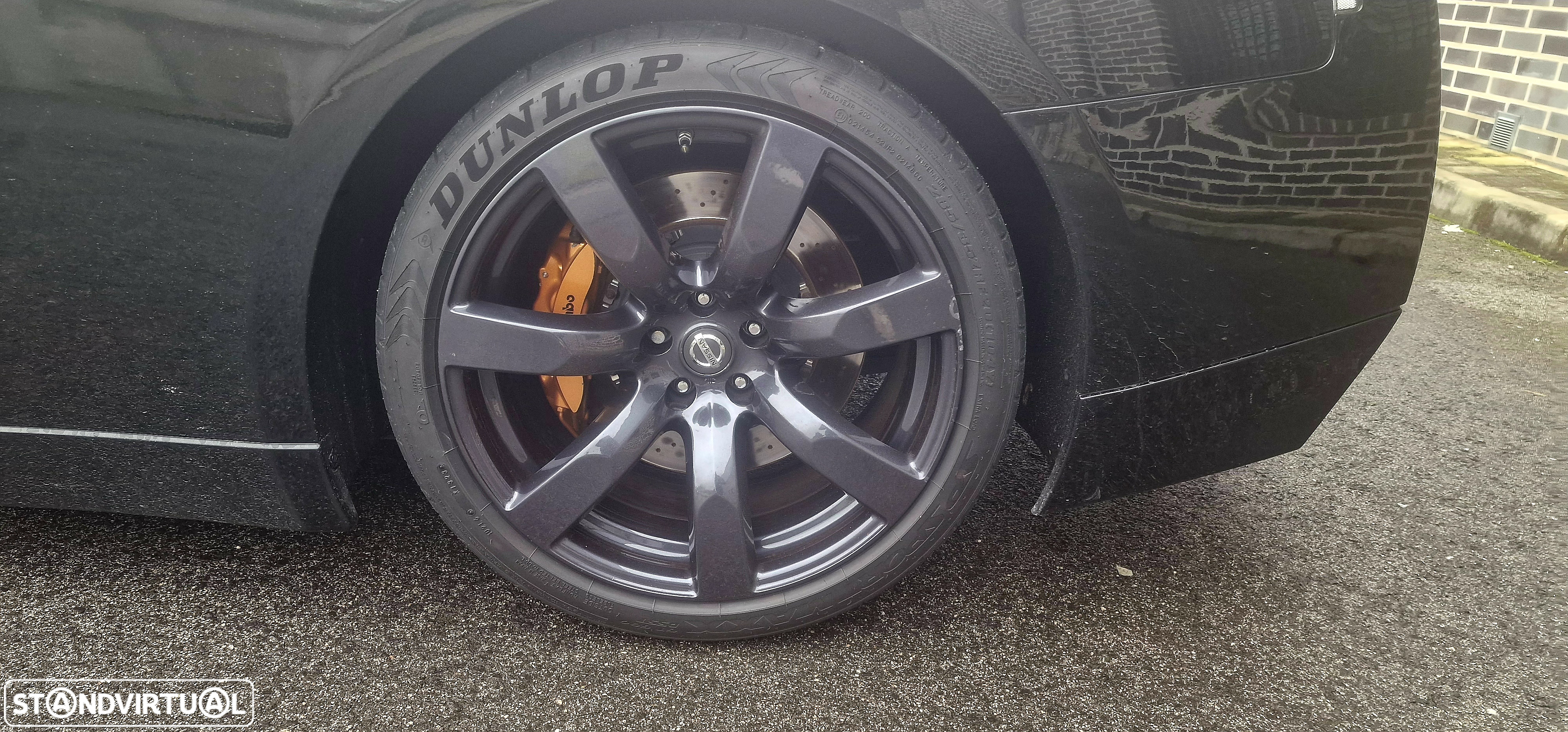 Nissan GT-R 3.8 V6 Black Edition - 8