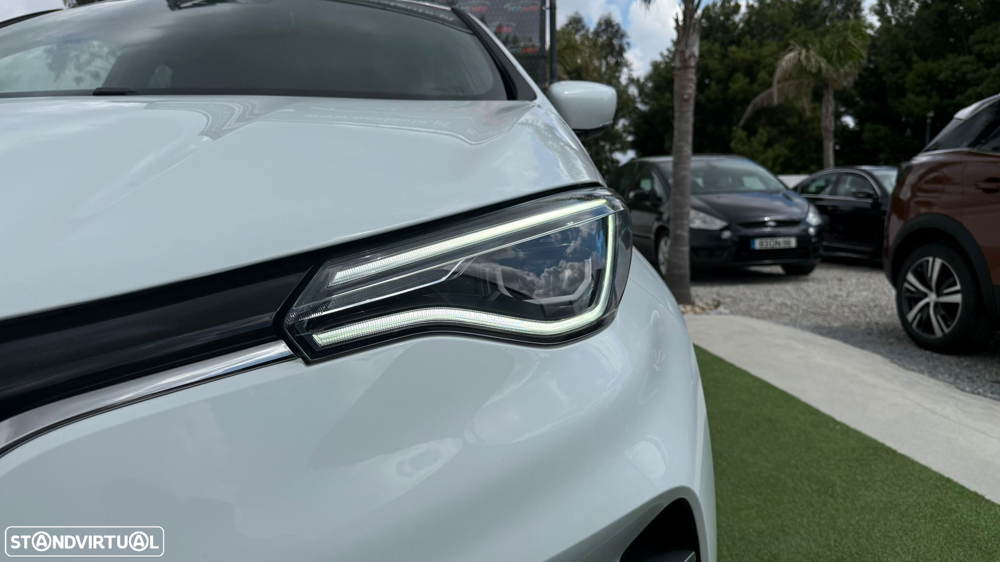 Renault Zoe (c/ Bateria) Limited 50 - 16