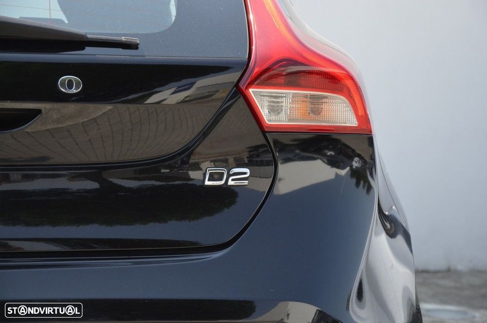 Volvo V40 Cross Country 2.0 D2 Kinetic - 23