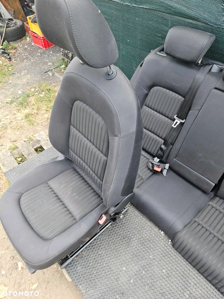 Fotele Fotel Kanapa Skladana Ciemne Grzane Elektryczne Ledzwia Podswietlanie  Audi A4 B8 Kombi Avant - 27