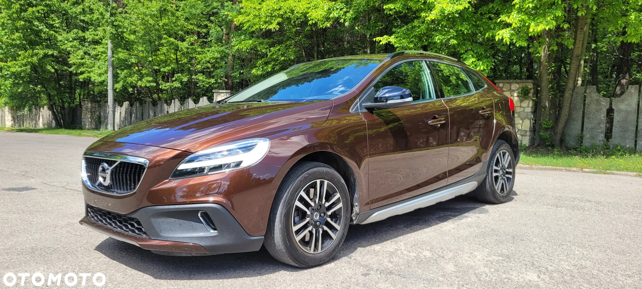 Volvo V40 Cross Country D2 Drive-E SCR Momentum - 8