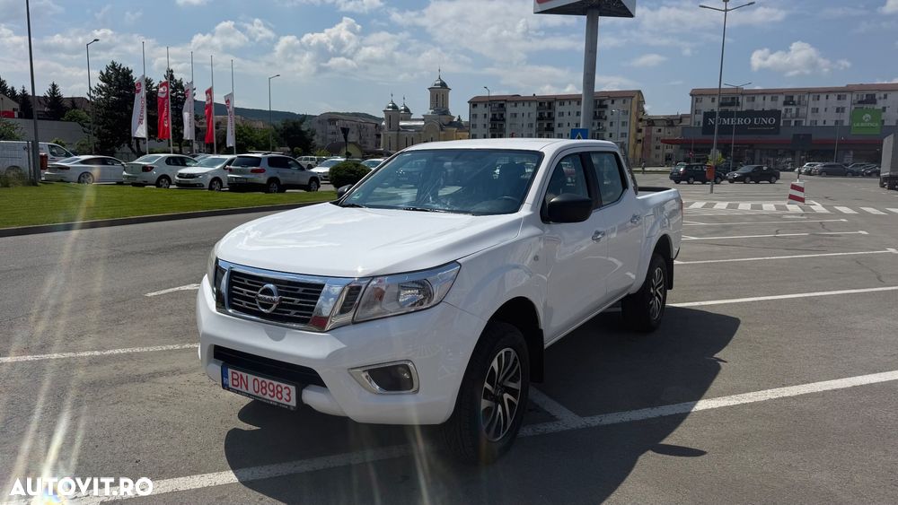 Nissan Navara - 2