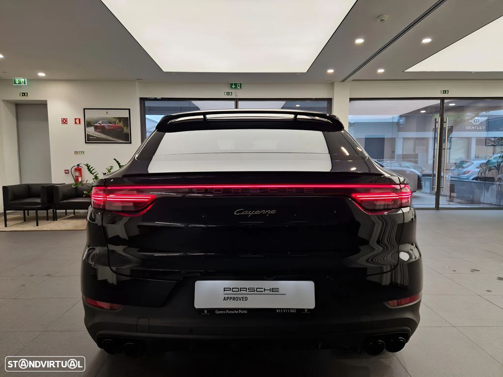 Porsche Cayenne Coupé E-Hybrid Platinum Edition - 7