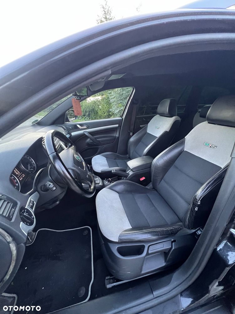 Skoda Octavia 2.0 TDI RS - 10