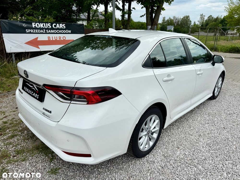 Toyota Corolla 1.8 Hybrid Comfort - 14