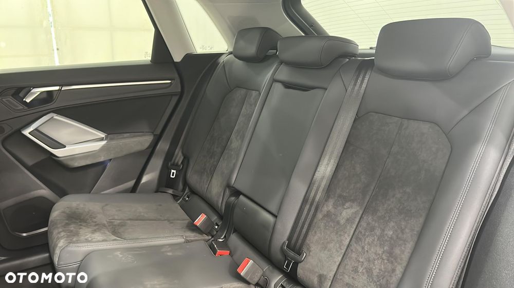Audi Q3 35 TFSI Advanced S tronic - 13