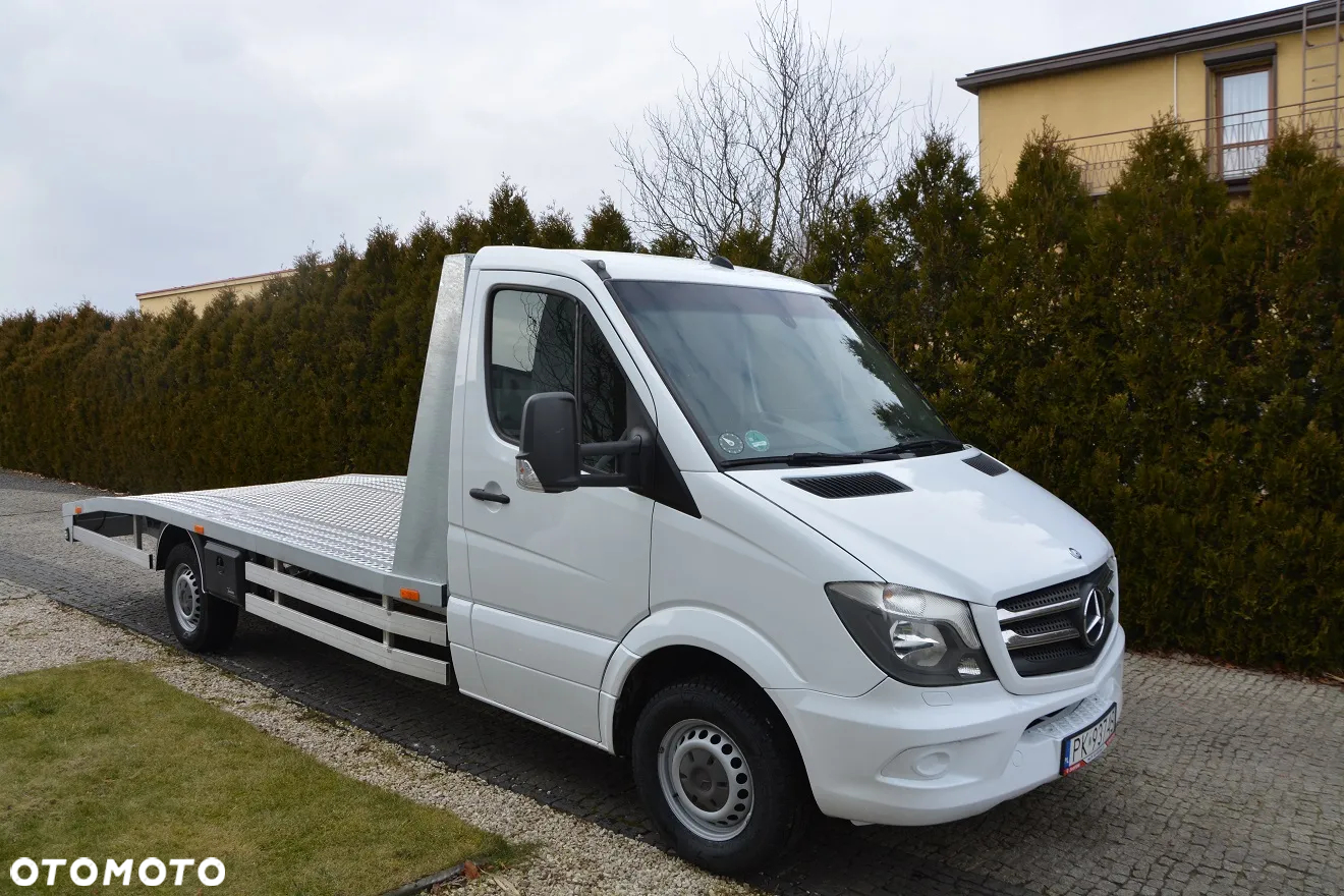 Mercedes-Benz Sprinter - 11