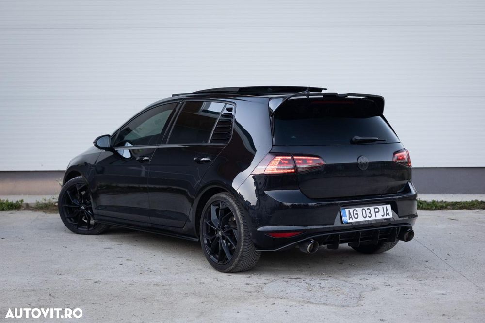 Volkswagen Golf - 4
