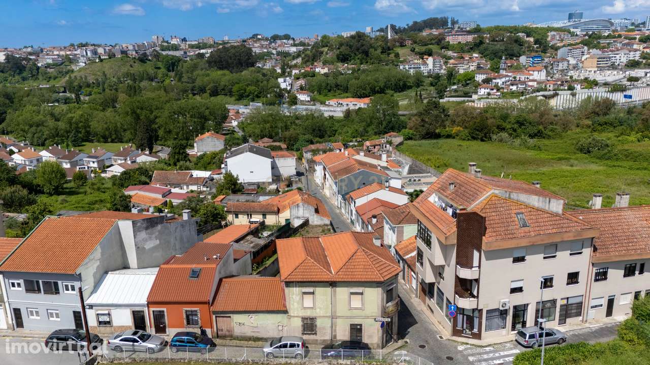 Oportunidade de Investimento e Reabilitação em Campanhã – Porto - Grande imagem: 4/30