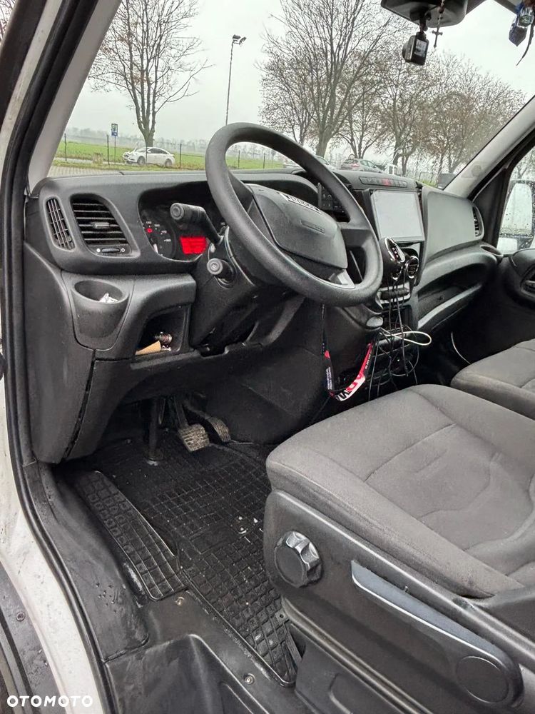 Iveco 35S17 - 20