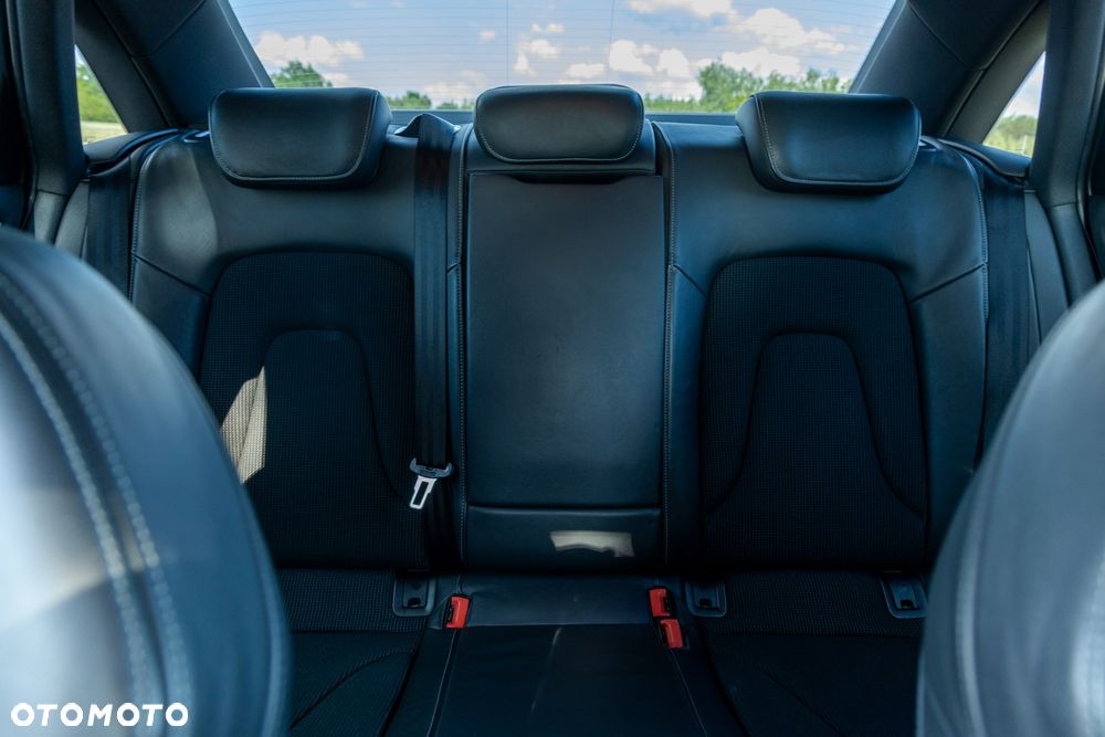 Audi A4 Limousine 2.0 TDI - 29
