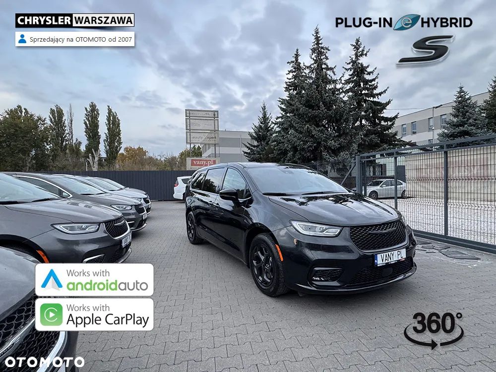 Chrysler Pacifica - 2