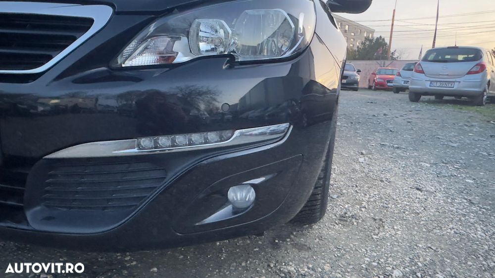Peugeot 308 - 18