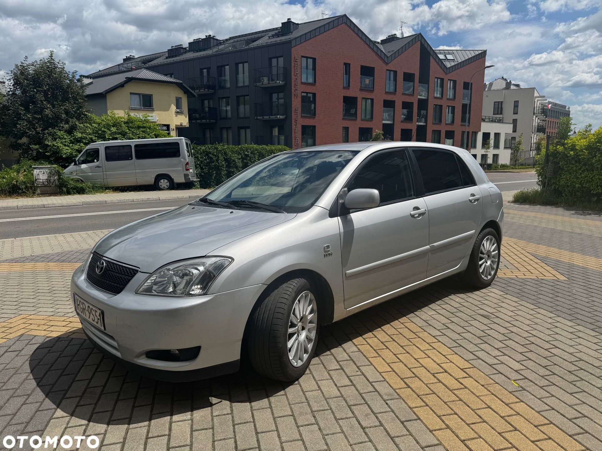 Toyota Corolla 1.6 VVT-i Sol - 1