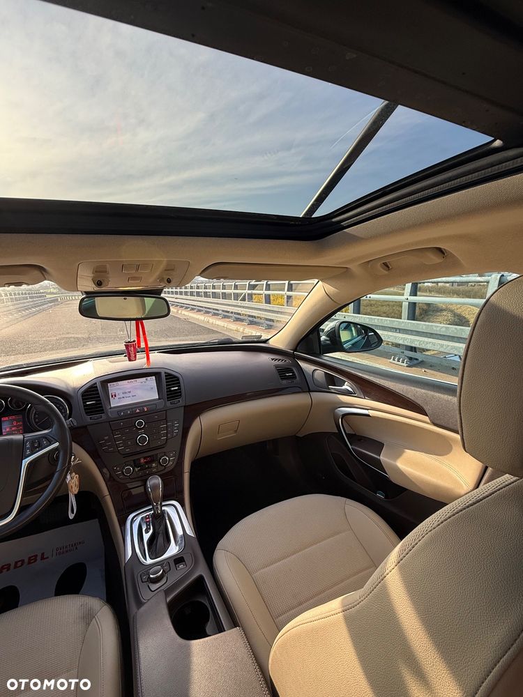 Opel Insignia 2.0 CDTI Cosmo - 11