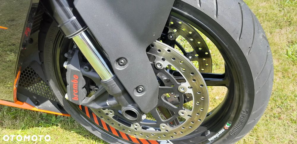 KTM RC 8 - 13