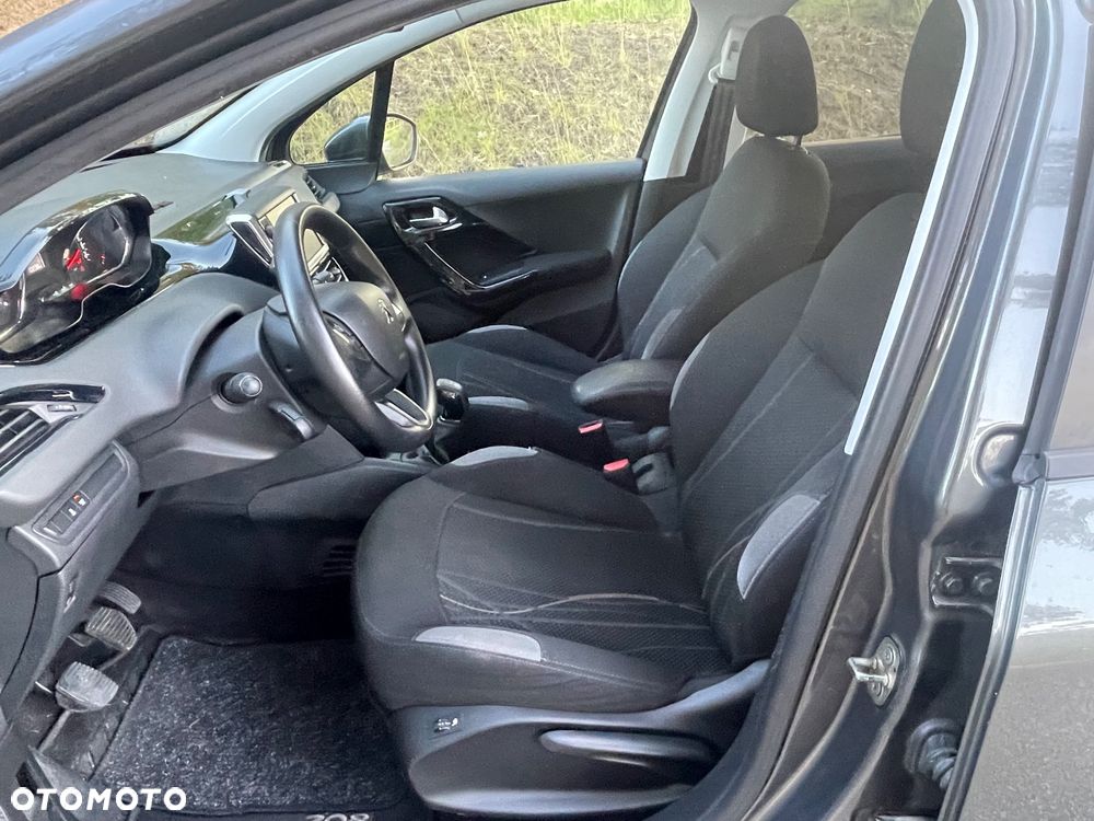 Peugeot 208 e-HDi 92 Stop&Start Style - 22