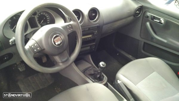 Para Peças Seat Ibiza Iii (6L1) - 3