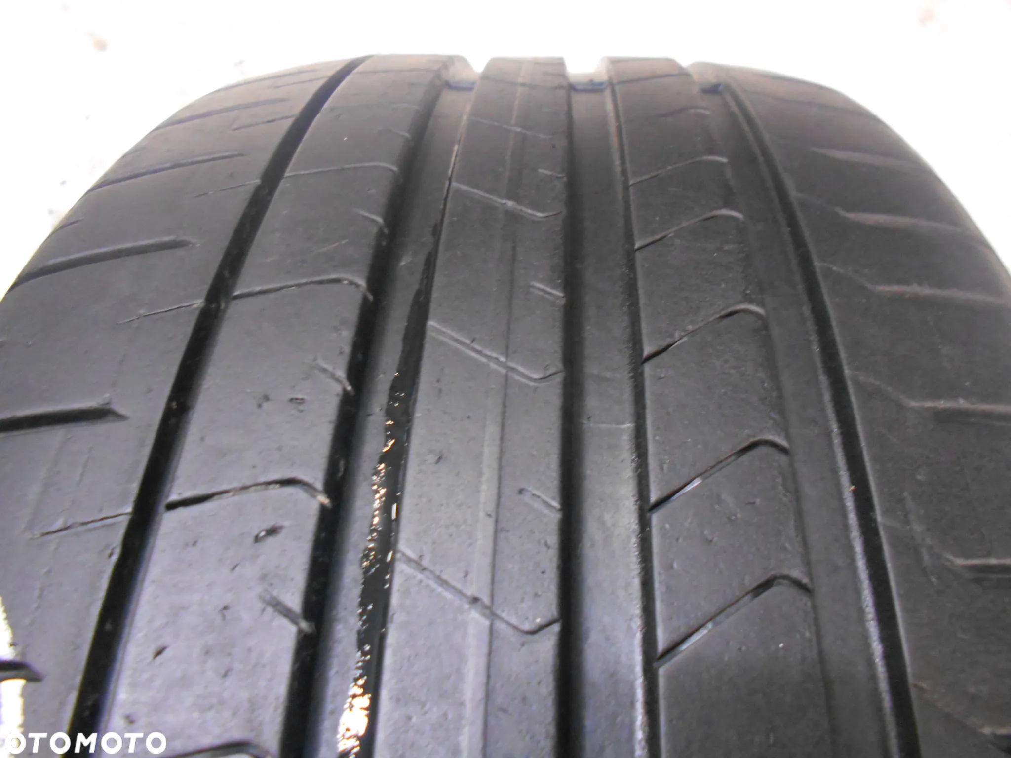 OPONA POJEDYNKA 235/35R20 PIRELLI PZERO T0 DOT 1322 6.5MM - 2