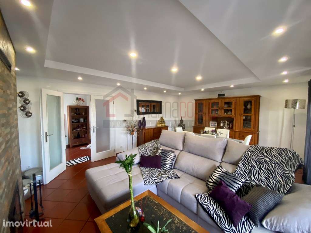 Moradia Isolada com Terreno à venda em Geraldes - Grande imagem: 3/42