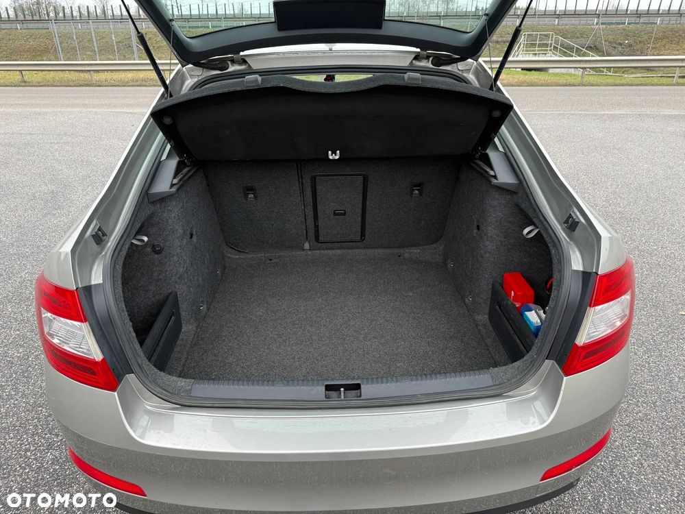 Skoda Octavia 1.6 TDI Elegance - 7