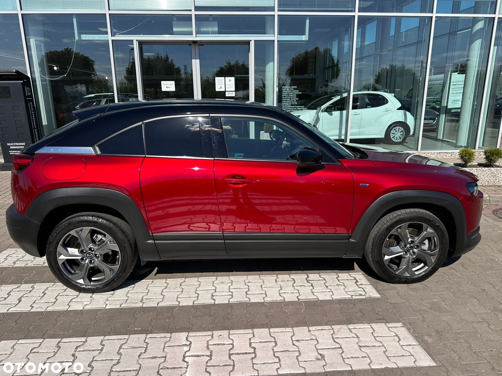 Mazda MX-30 - 8