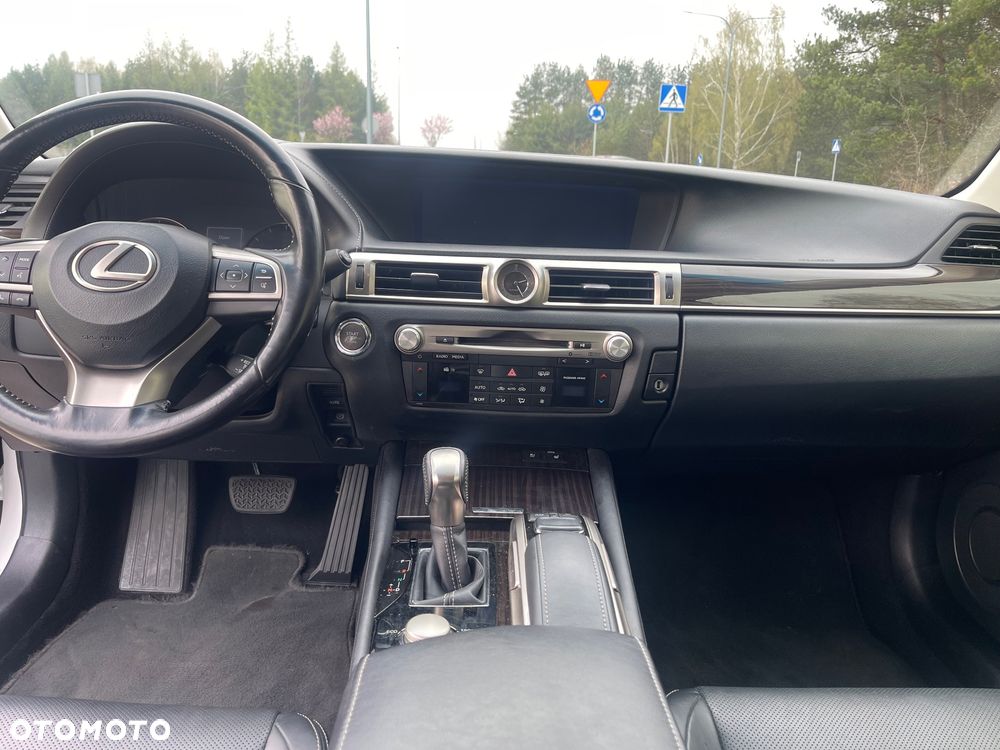 Lexus GS 200t / 300 Elegance - 18