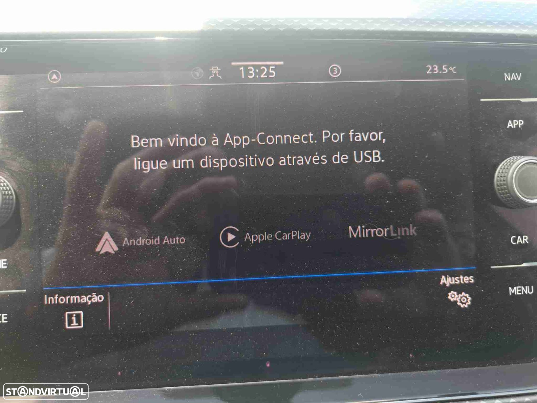 VW T-Cross 1.0 TSI - 10