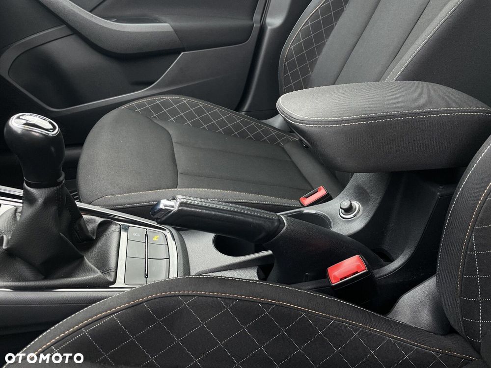 Skoda Kamiq 1.0 TSI Ambition - 25