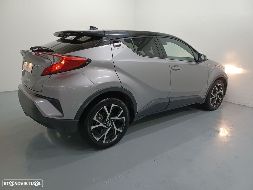 Toyota C-HR - 6