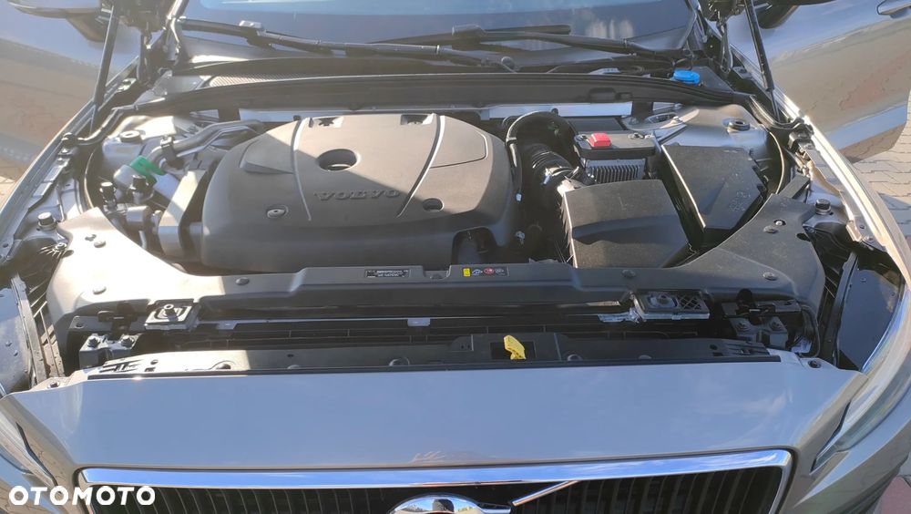 Volvo S60 T6 AWD Momentum Pro - 11