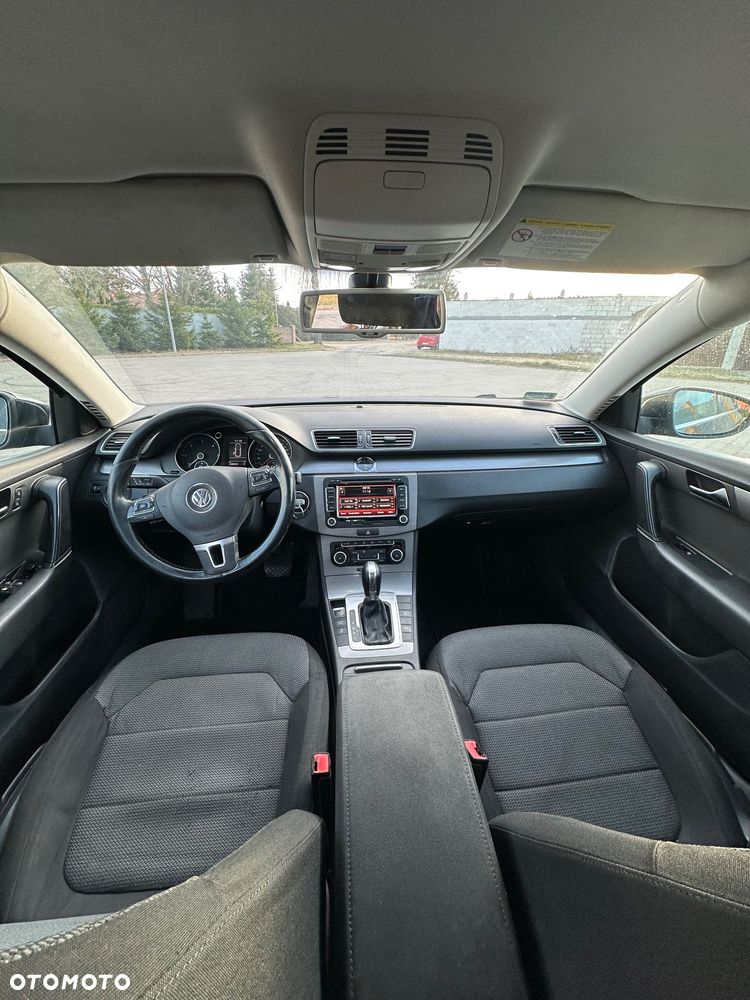 Volkswagen Passat 2.0 TDI Highline DSG - 18