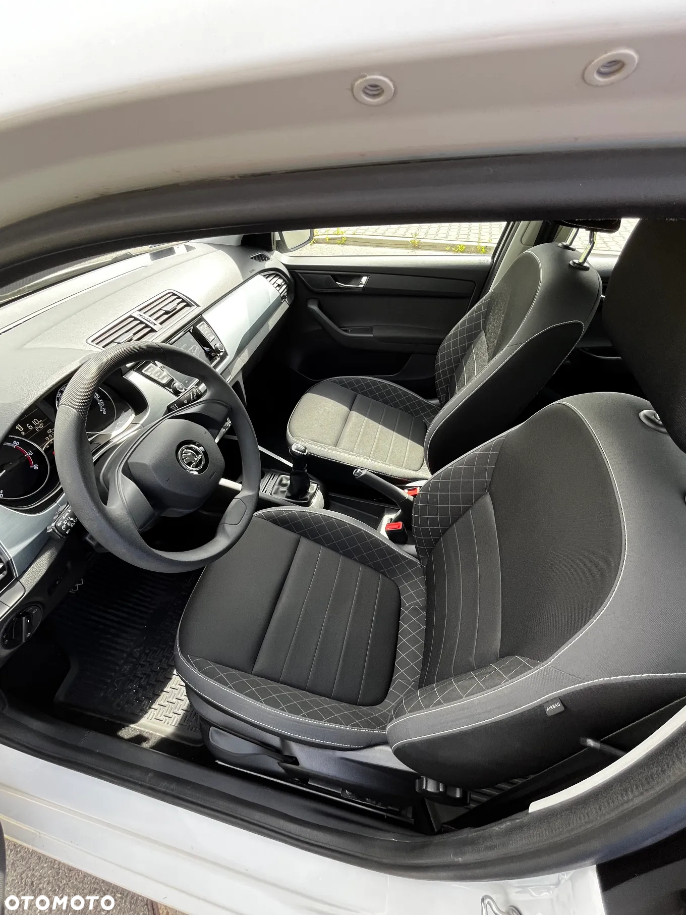 Skoda Fabia 1.0 TSI Ambition - 6