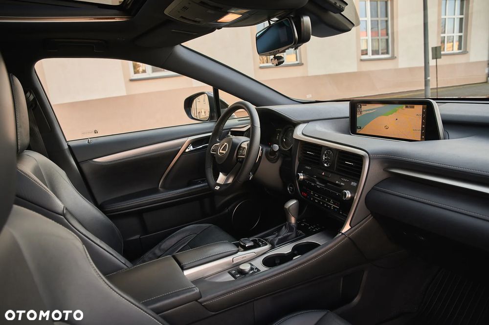 Lexus RX 450h F Sport - 23