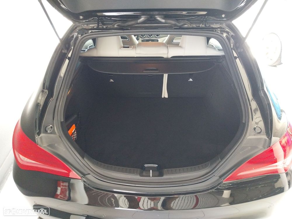 Mercedes-Benz CLA 180 - 12