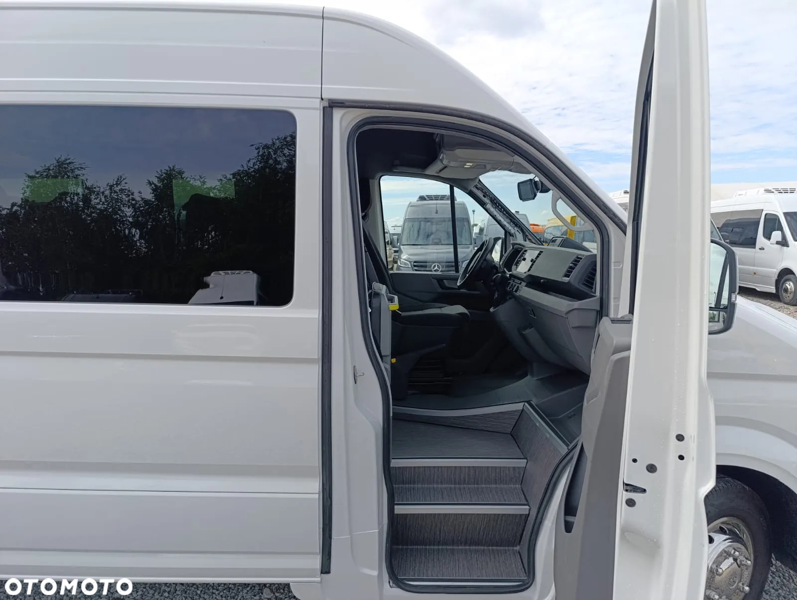 Volkswagen Crafter - 13