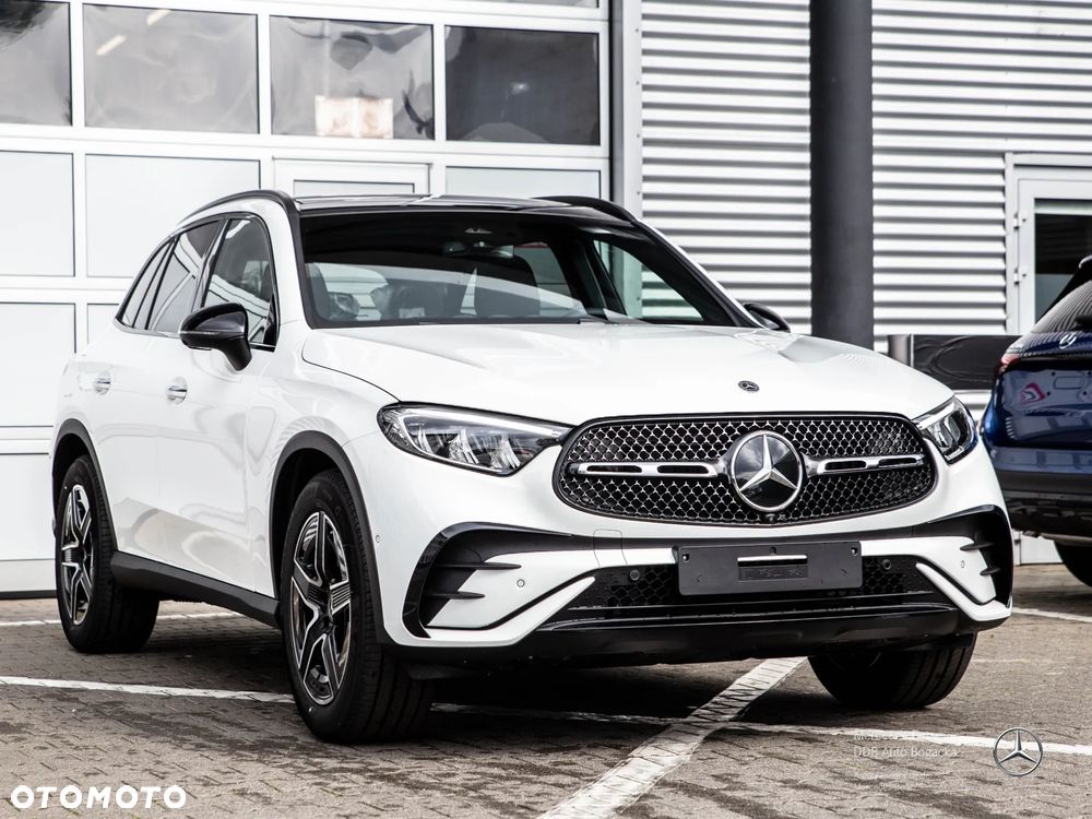 Mercedes-Benz GLC 200 mHEV 4-Matic AMG Line - 4