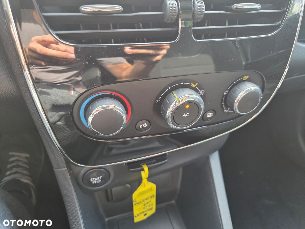 Renault Clio - 20