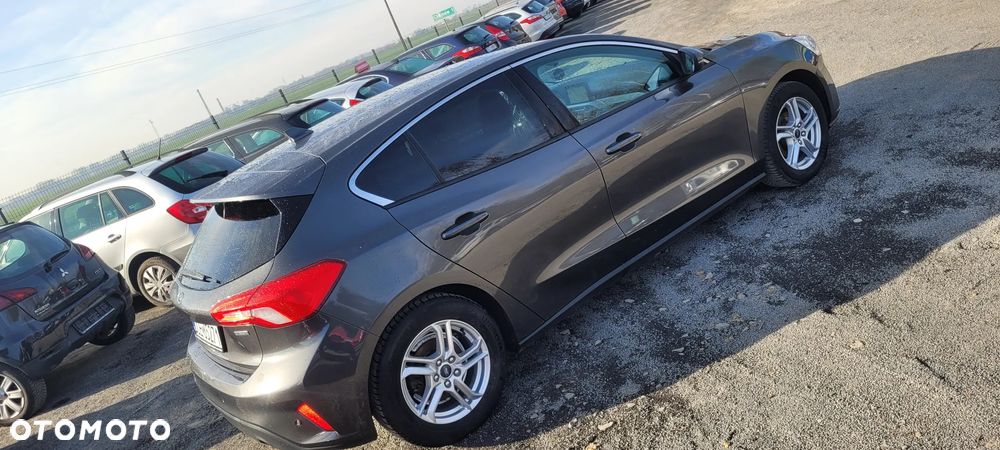 Ford Focus 1.0 EcoBoost Titanium - 15